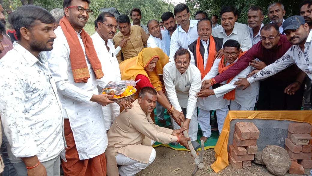 रतलाम ग्रामीण विधायक दिलीप मकवाना न
